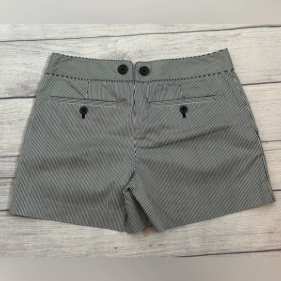 Club Monaco Black White Pinstripe Tailored Shorts Size 12 - Picture 10 of 11